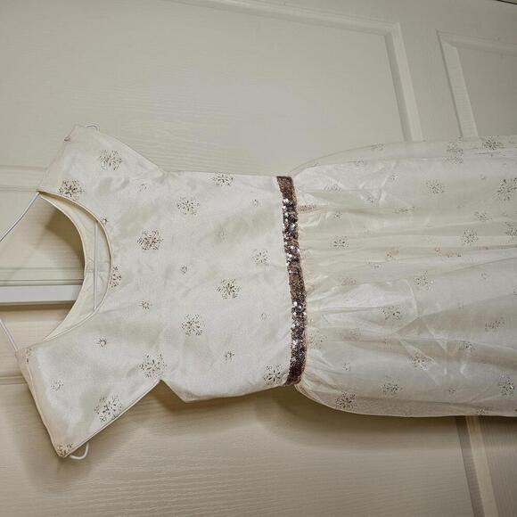 Elegant Girls' Dress with Sequined Belt - Picture 2 of 5